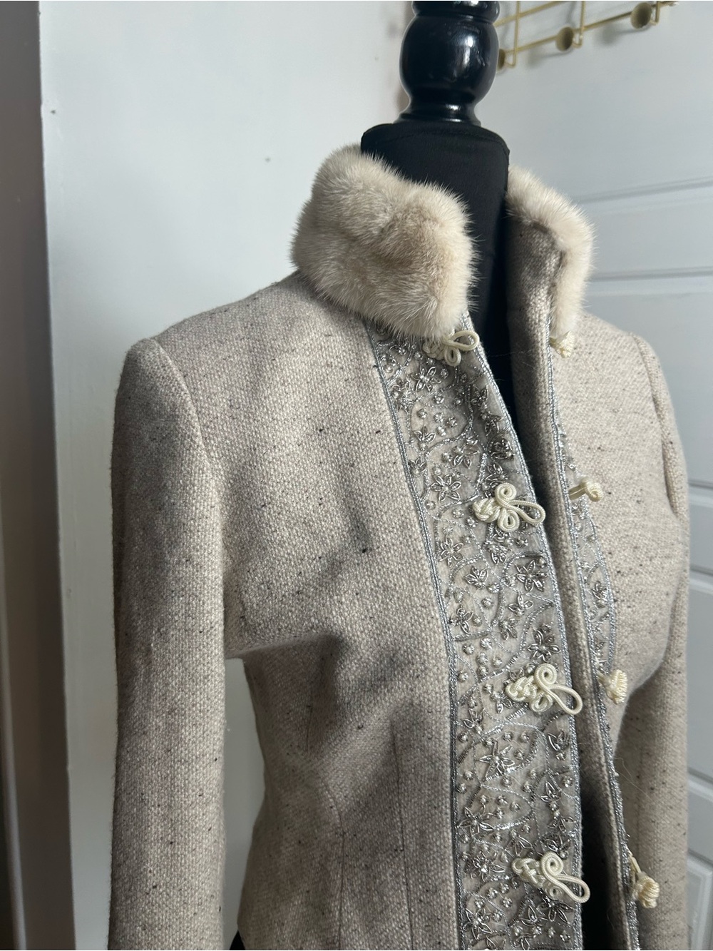 JODI Wool Alpaca Cashmere Embellished Fur Collar Jacket Size 4 - Picture 4 of 13
